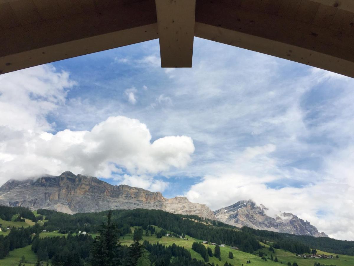 Guesthouse Rungg Badia (South Tyrol) Exterior photo