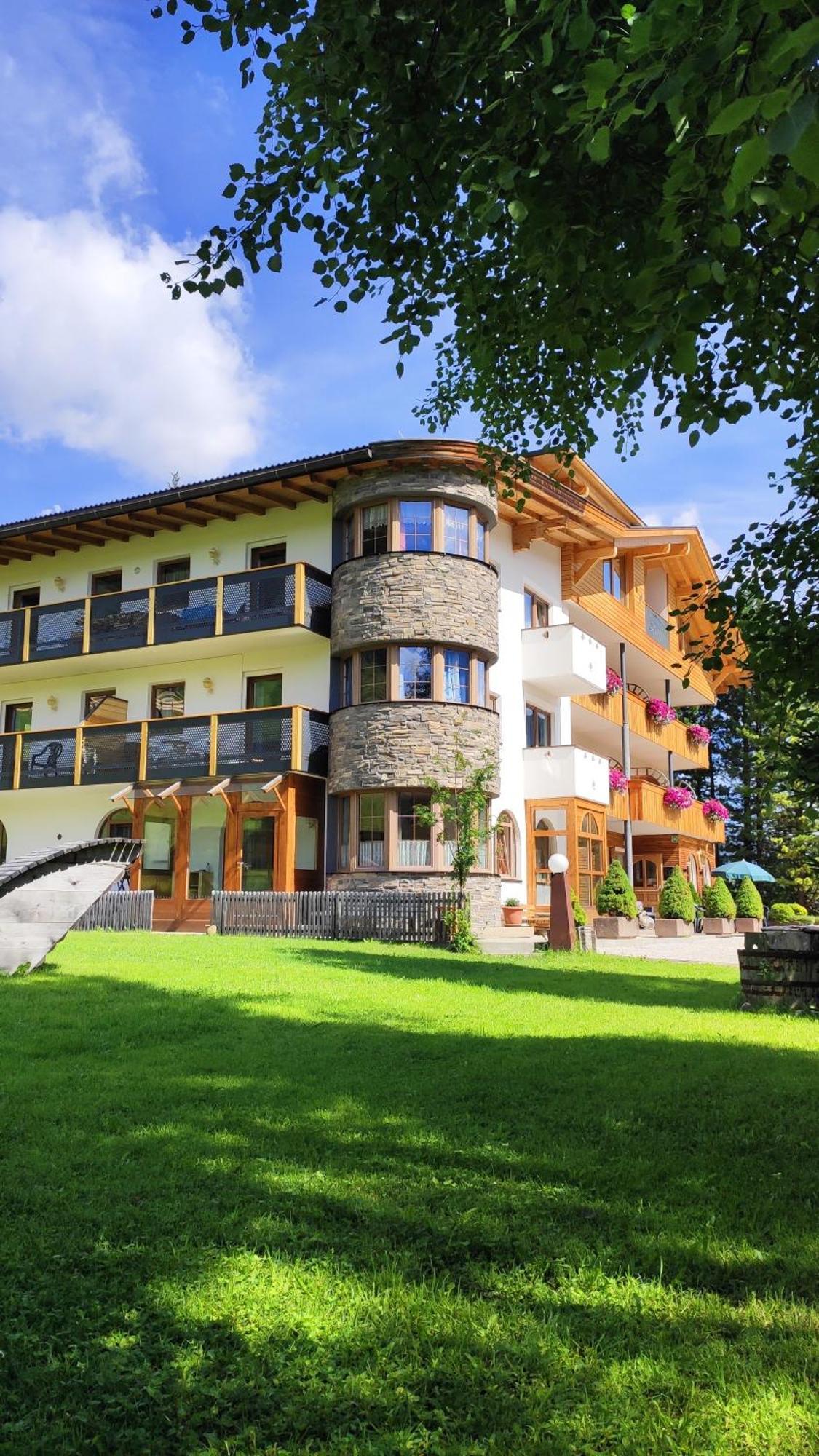 Guesthouse Rungg Badia (South Tyrol) Exterior photo